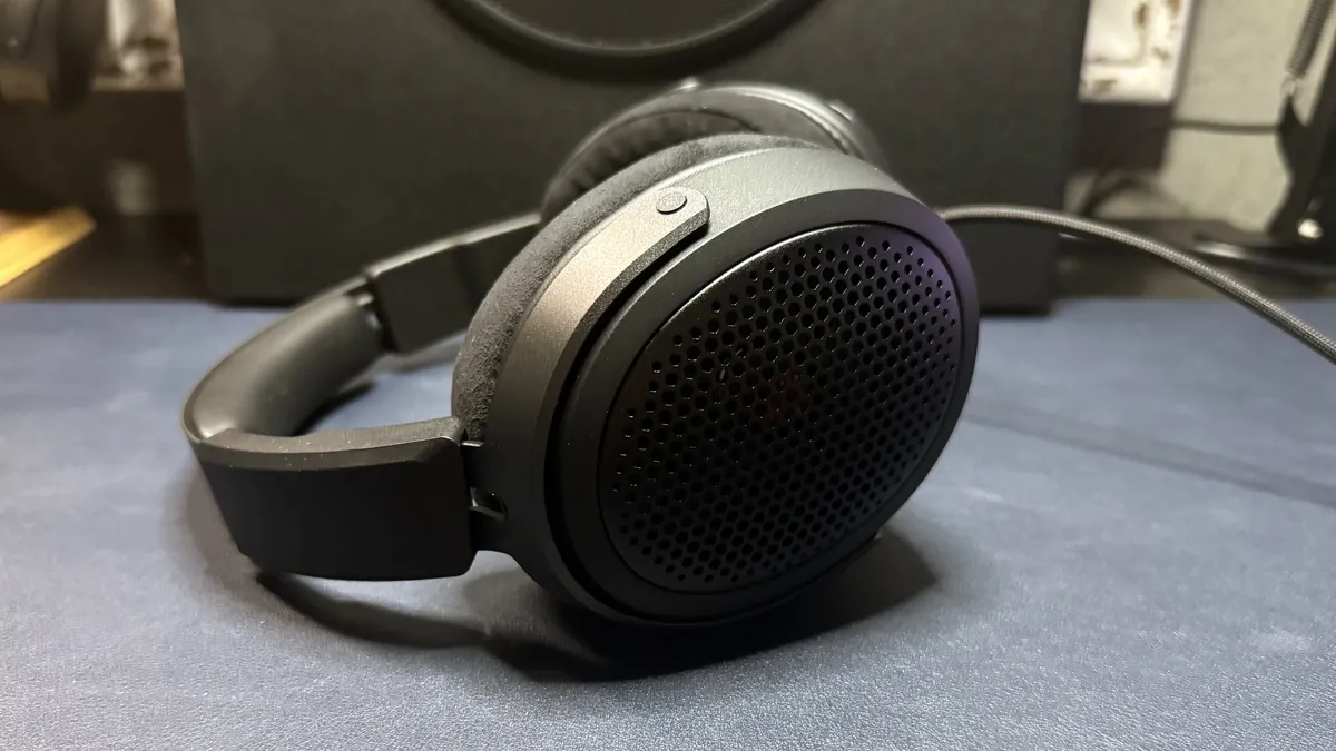 Оголовье и замшевые амбушюры HyperX Cloud Alpha Air