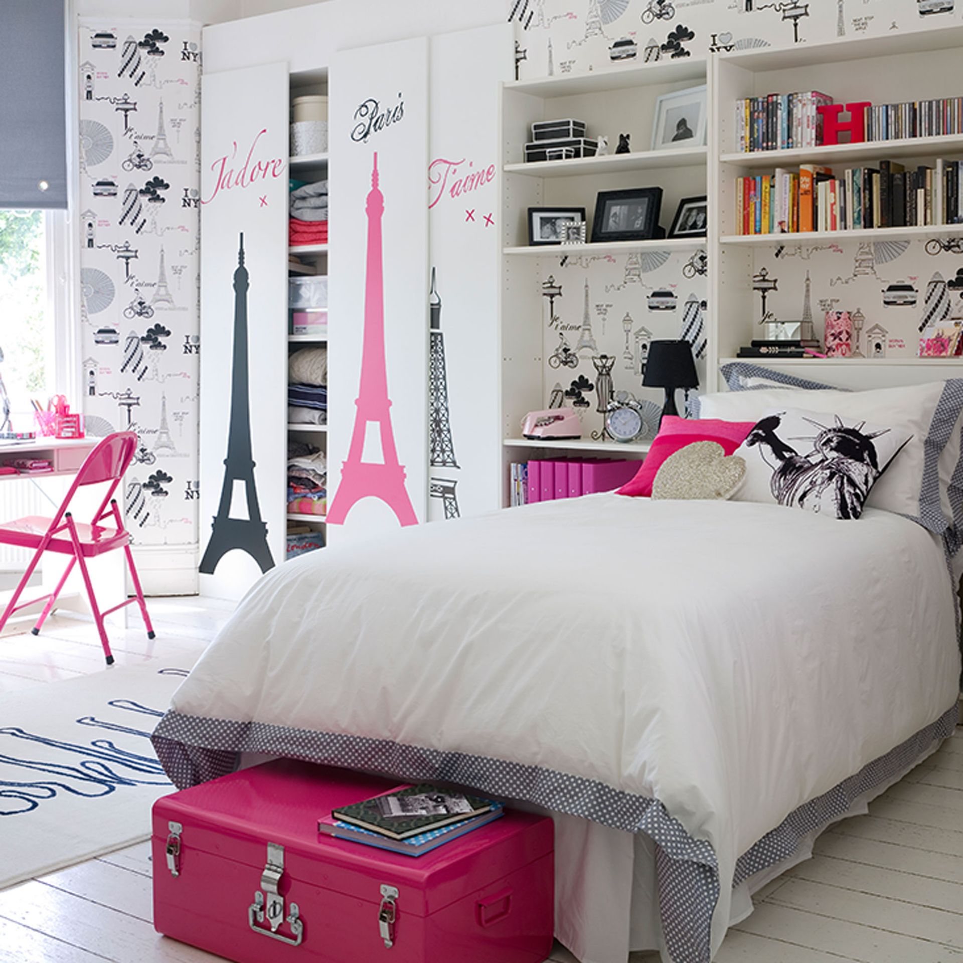 Teenage bedroom ideas with eiffel tower wall stickers