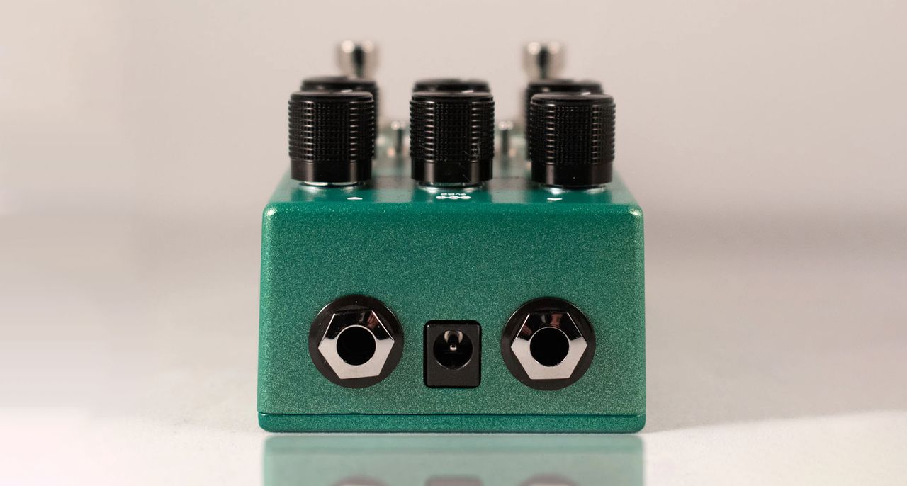Fortin Fourteen Dual Boost Overdrive: the new tricked-out green stompbox from Mike Fortin packs two Tube Screamer OD flavours in one housing and is packed with features.