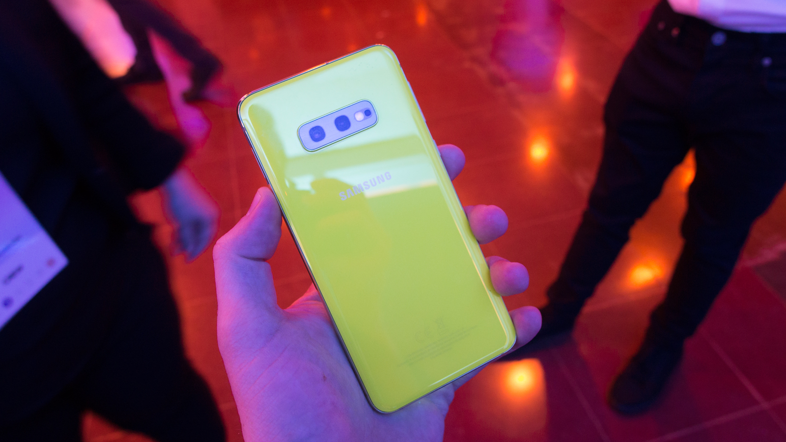 A Samsung Galaxy S10e in yellow