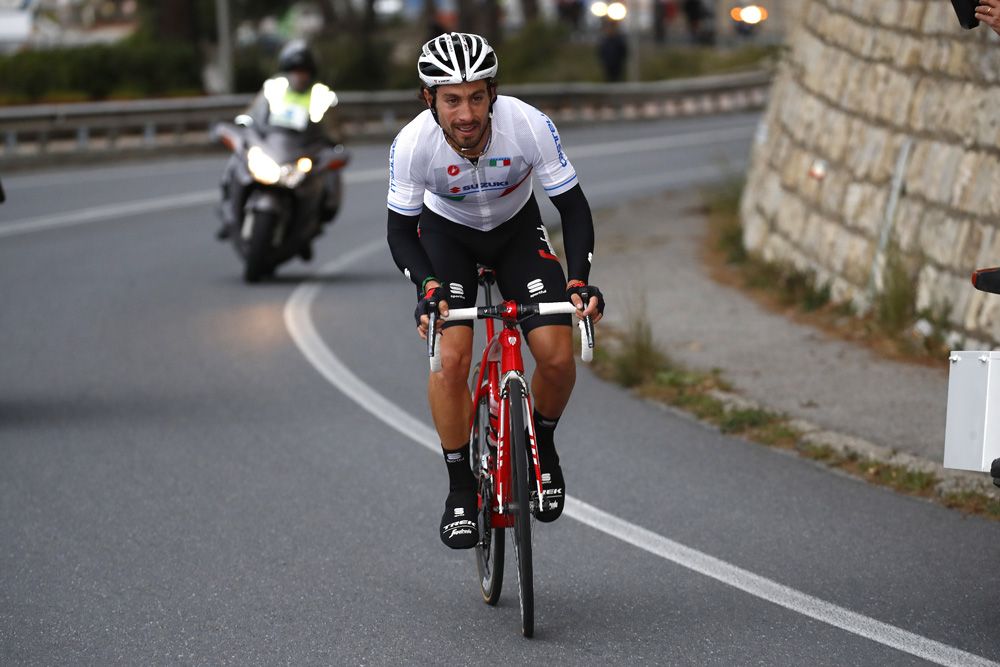 Fabio Felline goes on the attack