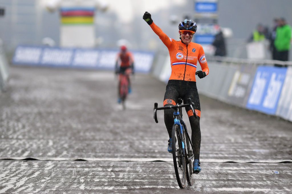 OOSTENDE BELGIUM JANUARY 30 Arrival Lucinda Brand of The Netherlands Celebration during the 72nd UCI CycloCross World Championships Oostende 2021 Women Elite a 146km UCICX CXWorldCup Ostend2021 CX on January 30 2021 in Oostende Belgium Photo by Luc ClaessenGetty Images