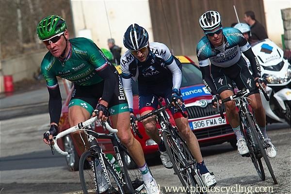 Thomas Voeckler (Europcar) made a late move