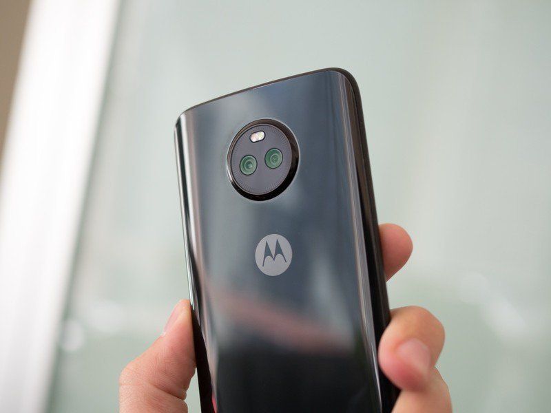 Android One Moto X4