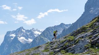 Ultra runner sets new record: by the Eiger