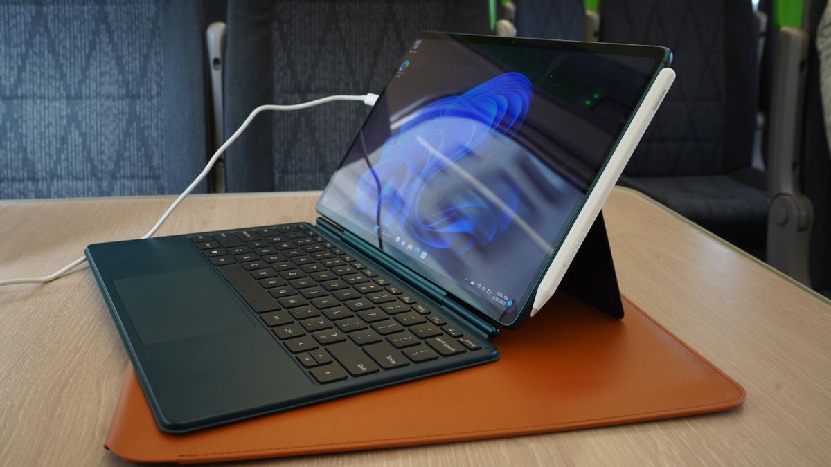 Robo & Kala 2-in-1 laptop: a powerful iPad Pro alternative that runs on ...