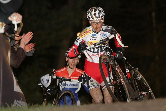 Kevin Pauwels leads under the lights
