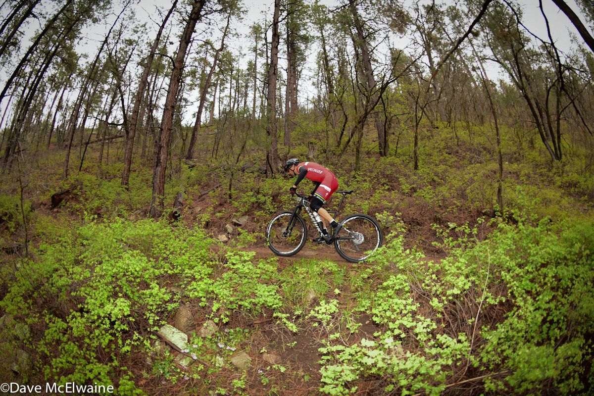 Christoph Sauser (Specialized) had to overcome two flat tires
