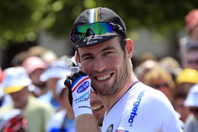 Mark Cavendish (Omega Pharma-QuickStep) is all smiles in Tours prior to stage 13