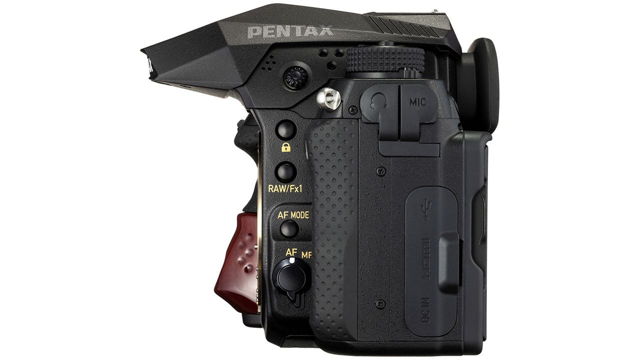 Pentax K-1 Mark II J Limited 01