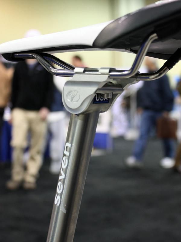 Seven's latest seatpost design is perhaps a bit chunky-looking but easier to adjust than before.