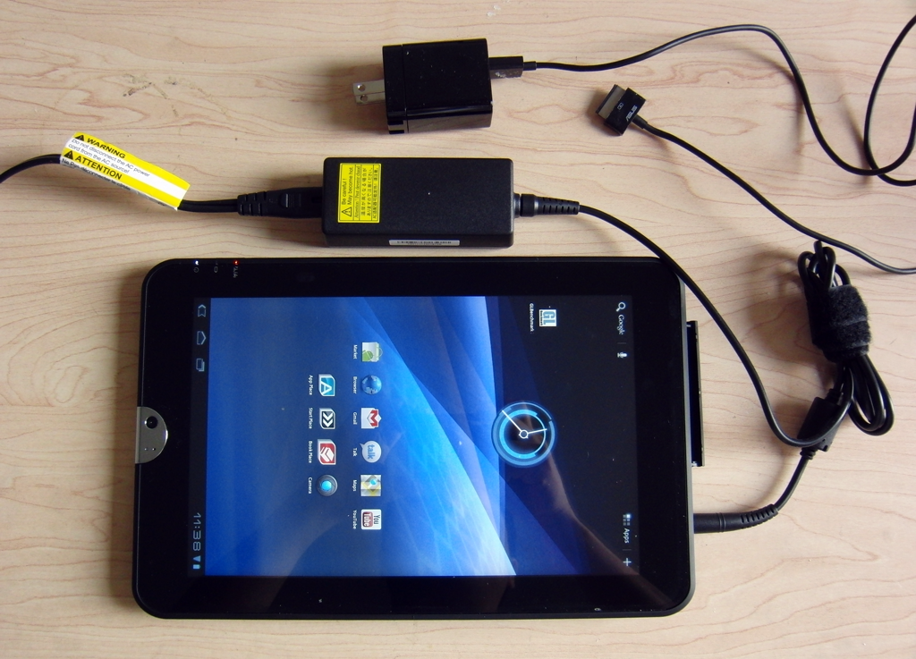 Power Adapters: Toshiba Thrive (bottom) & Asus Eee Pad Transformer (top)