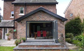 Cheadle Hulme single storey extension by Hende