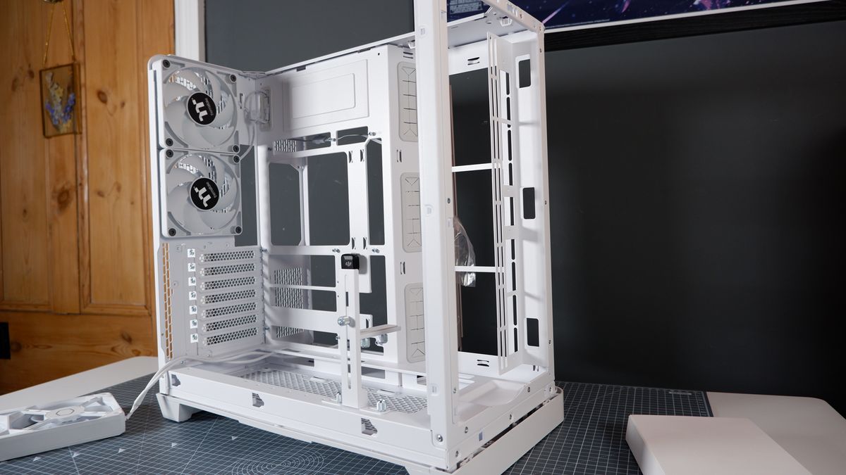 Thermaltake View 390 Air chassis on a desk. We're building a PC into it for testing and comparison with other PC cases.