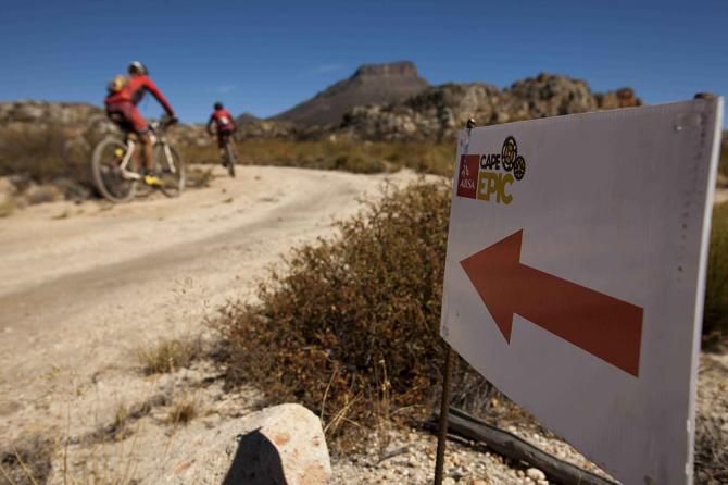 Racers follow these arrows