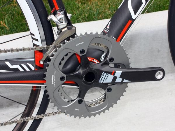 Felt includes Red DoubleTap levers, derailleurs, and a BB30 crankset on its US$5,000 F3.
