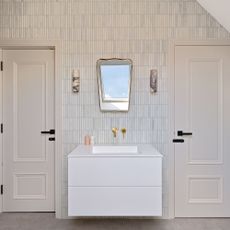White bamboo tiles with mirror and two doors