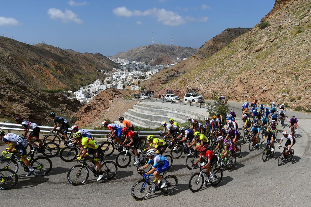 The Tour of Oman riders climb for the last time