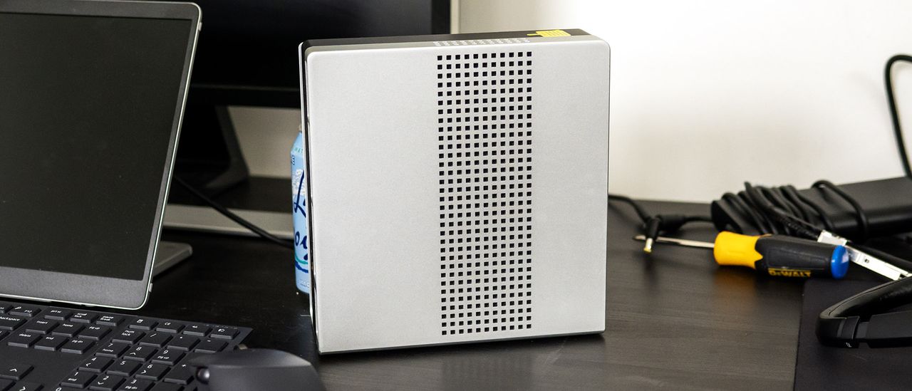 GMKtec Evo X2 AI Mini PC