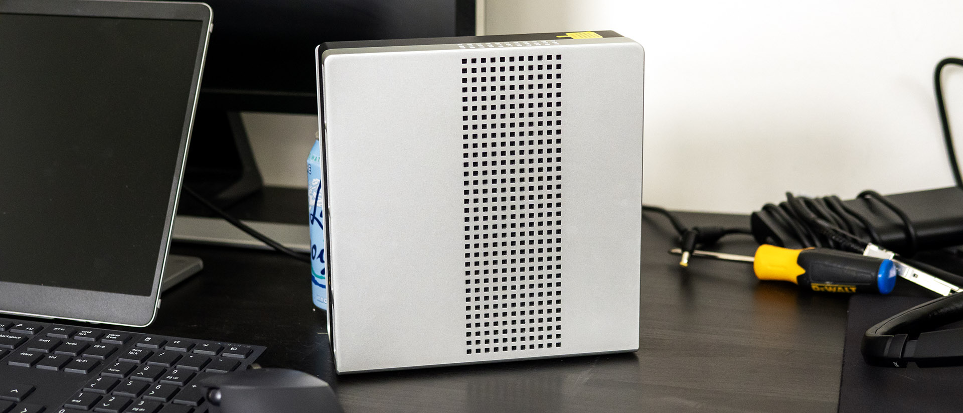 GMKtec Evo X2 AI Mini PC