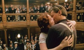 leonardo dicaprio and kate winslet in titanic