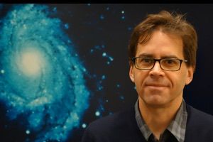Peter Fritschel, the 2017 Lynford lecture speaker, gave an introduction to gravitational wave physics at New York University on Nov. 30.