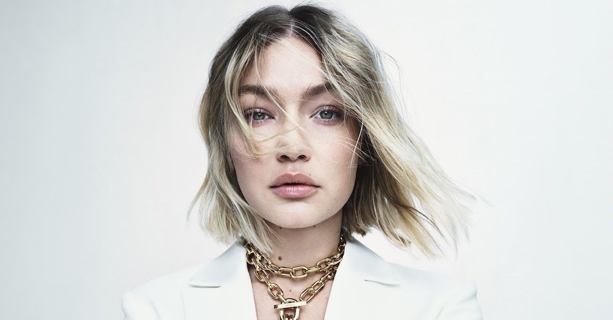 Gigi Hadid เกี่ยวกับน้ำหอมสุดโปรดของเธอ ความทรงจำเกี่ยวกับความงามที่เก่าแก่ที่สุดของเธอ และทำไมเธอถึงเป็น "ราศีพฤษภคลาสสิก"