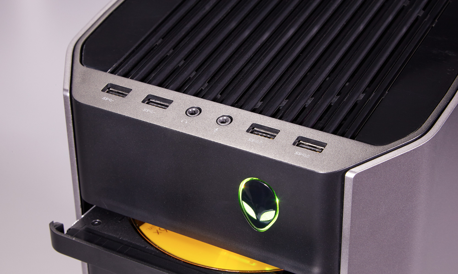 Alienware Aurora R5 Review: Awesomely Upgradable | Tom's Guide