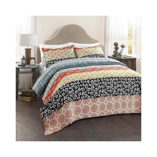 Elegant striped reversible bedding set