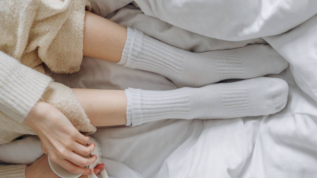 Why you should sleep with socks on, sleep &amp; wellness tips