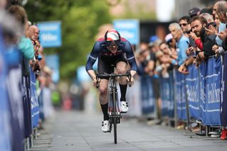 Ed Clancy (JLT Condor) in action at the Jayco Herald Sun Tour prologue