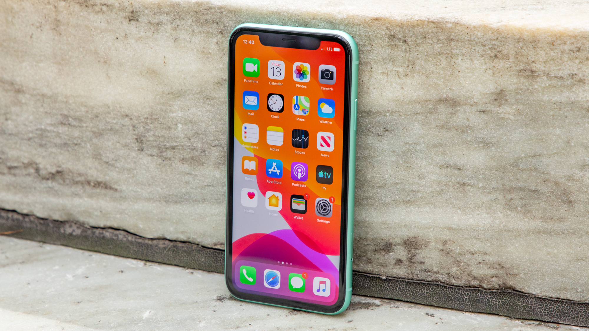 the iphone 11 is still one of the best unlocked phones even if it doesn't have 5g