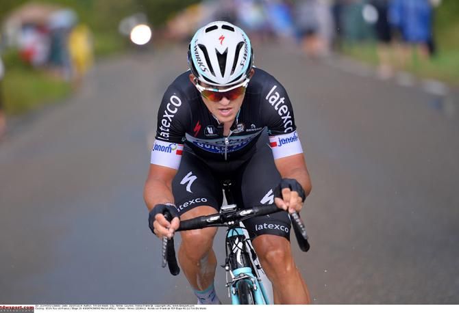 Michael Kwiatkowski (Omega Pharma-QuickStep) makes a late-race attack