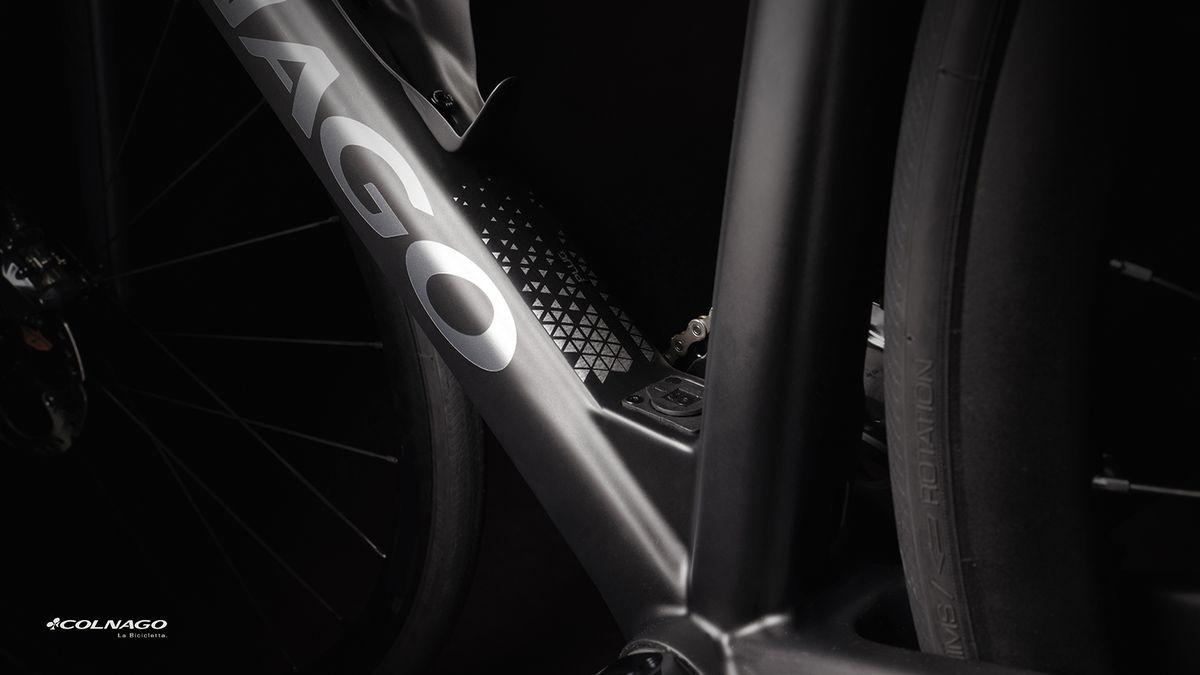 The bottom bracket area is the main noticeable difference on the bike versus the Colnago C64