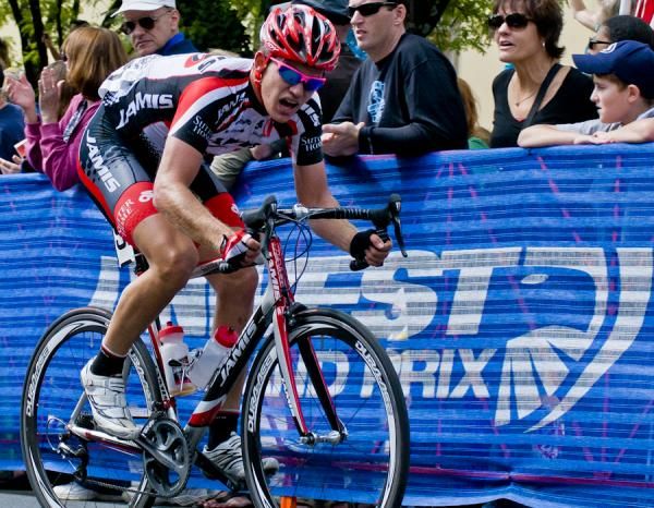 Jackie Simes (Jamis Sutter Home) shows the strain of his solo attack on the last lap.