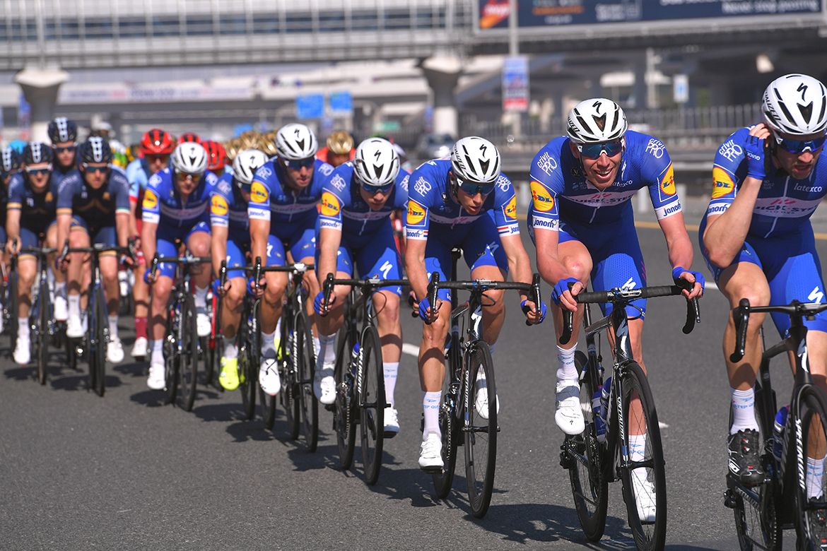 Quick-Step Floors working for Elia Viviani