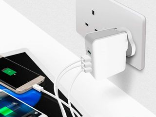 Oria Universal Travel USB Wall Charger