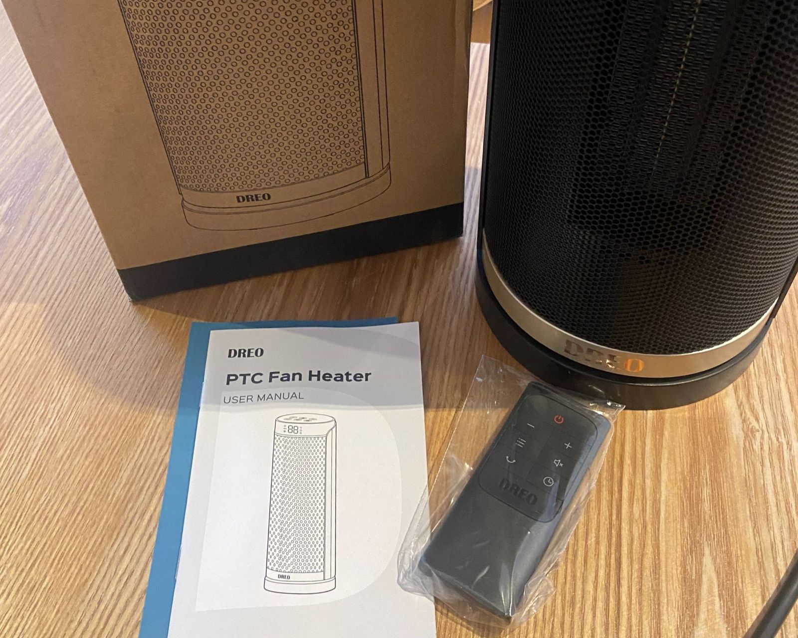 Dreo Space Heater Review The Dreo Space Heater Is By Far The Chicest Appliance I Ve Seen Real