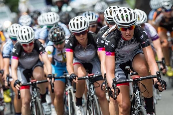 Specialized-lululemon relied on Ally Stacher to control the pace for Teutenberg
