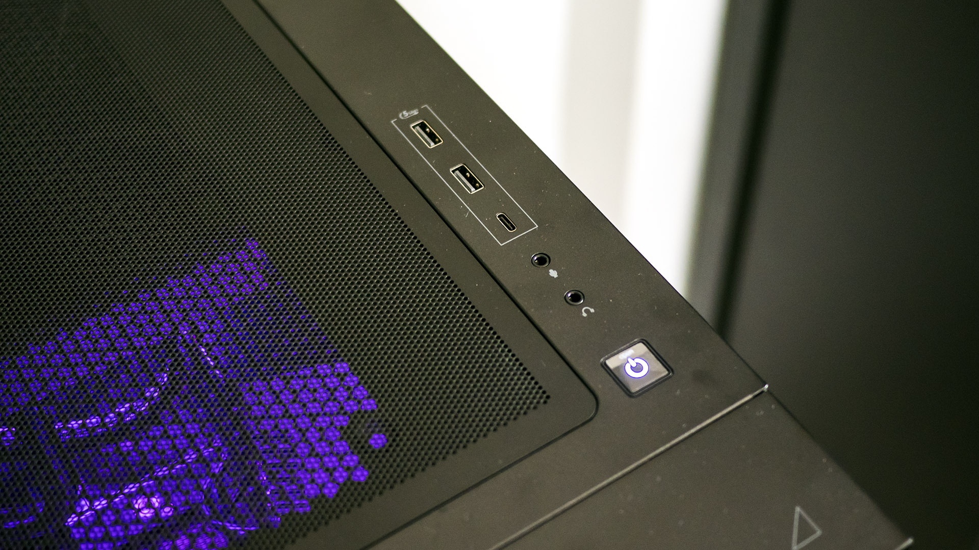 Asus ROG G700TF