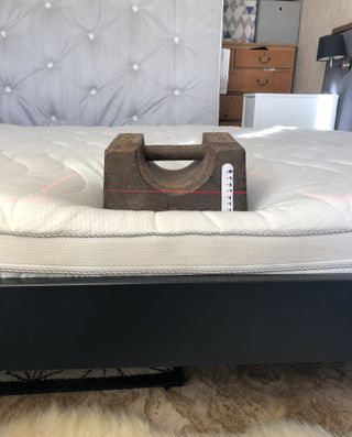 Amazon Basics mattress weight test side