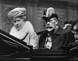 King George V oversaw a tumultuous time in world history