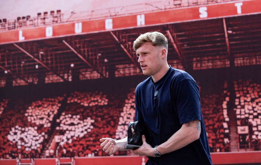 NOTTINGHAM, ENGLAND - APRIL 12: Everton&#039;s Jarrad Branthwaite arriving at the stadium during the Premier League match between Nottingham Forest FC and Everton FC at City Ground on April 12, 2025 in Nottingham, England. (Photo by Andrew Kearns - CameraSport via Getty Images)