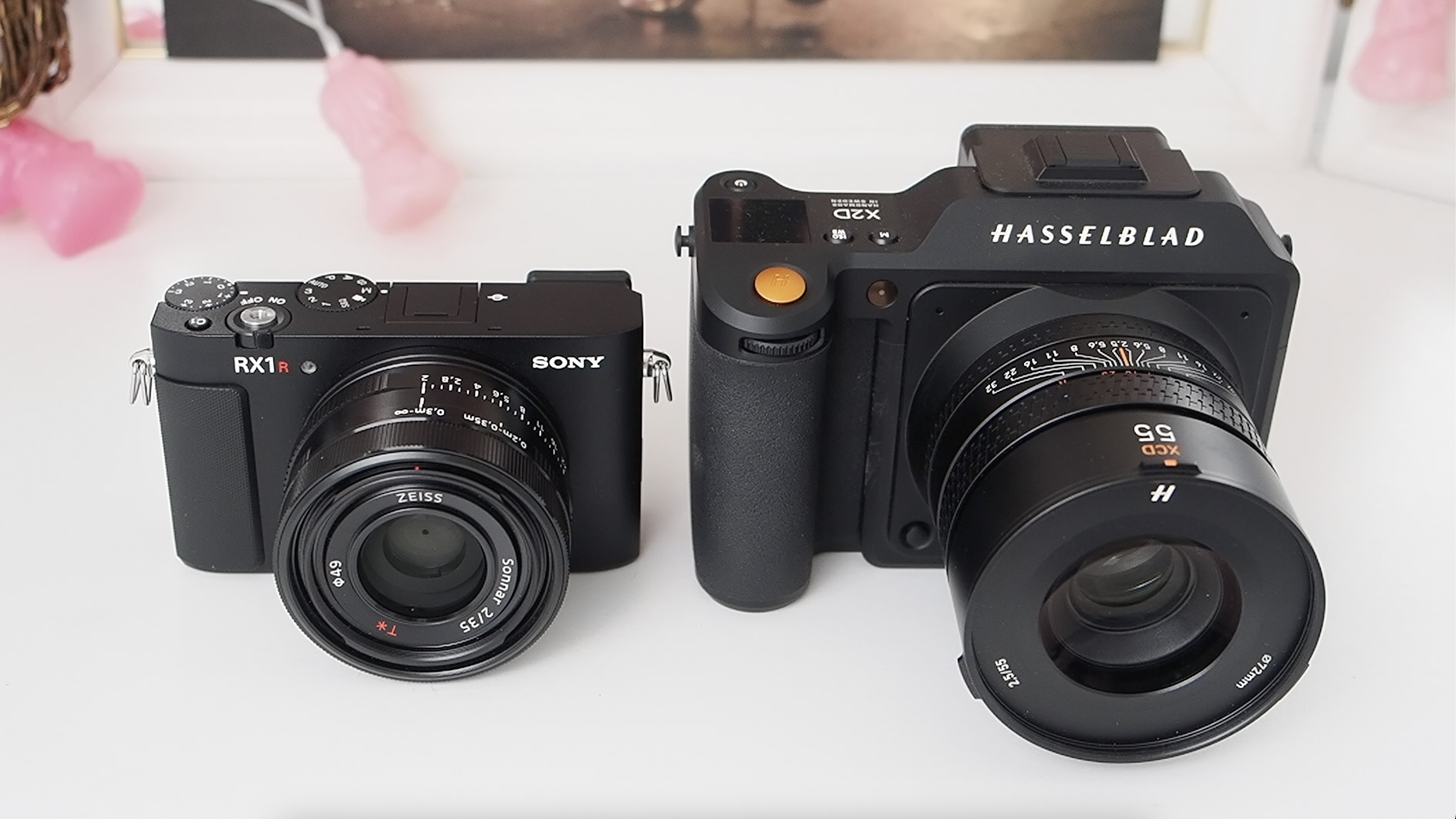 Sony RX1R III size comparison next to a Hasselblad X2D