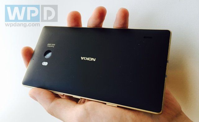Lumia 930 gold