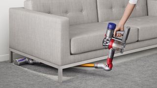 Dyson V7 Absolute Review