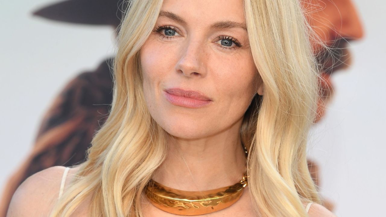 Sienna Miller close up