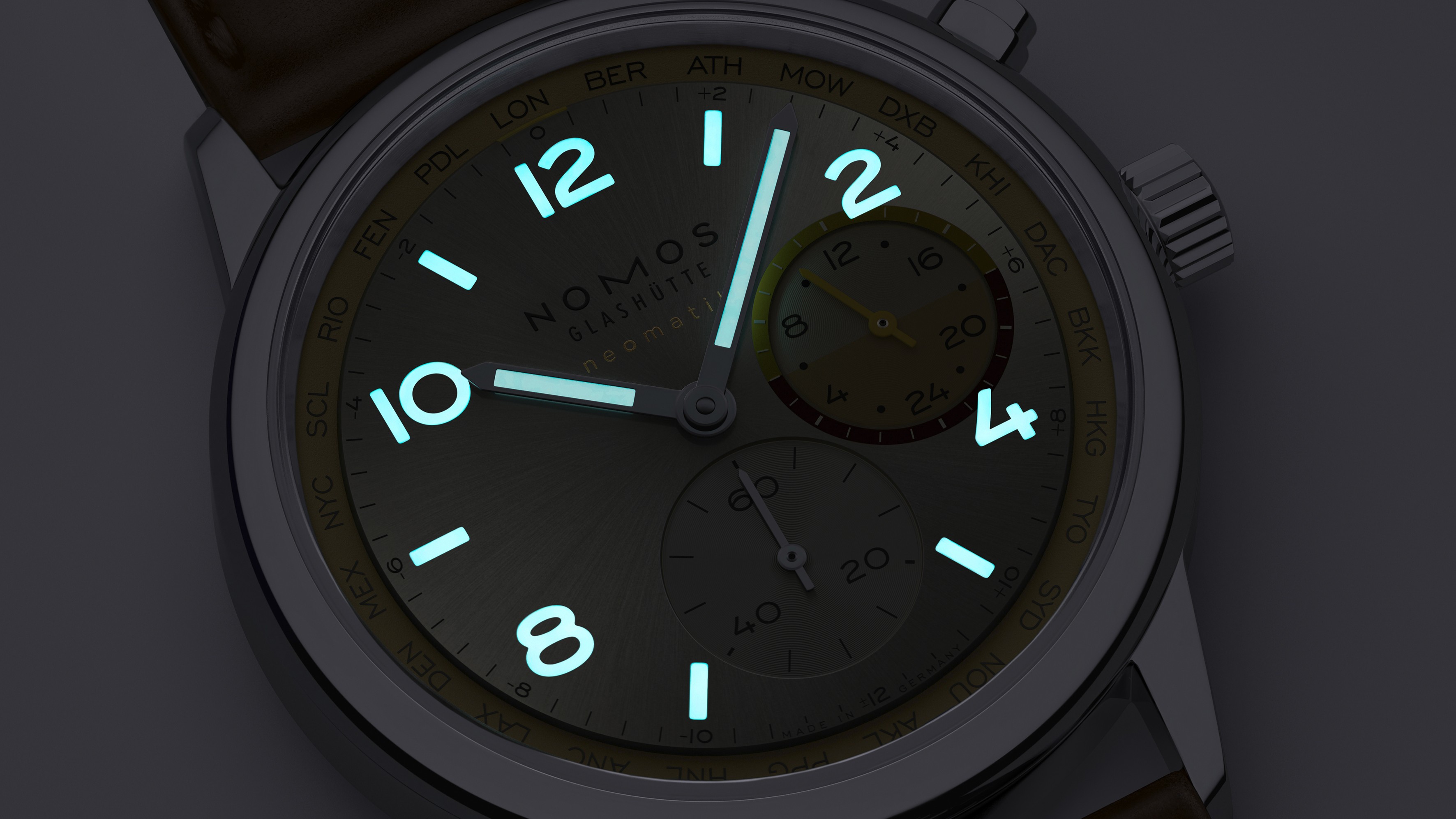 Nomos Club Sport Neomatik Worldtimer Champagne