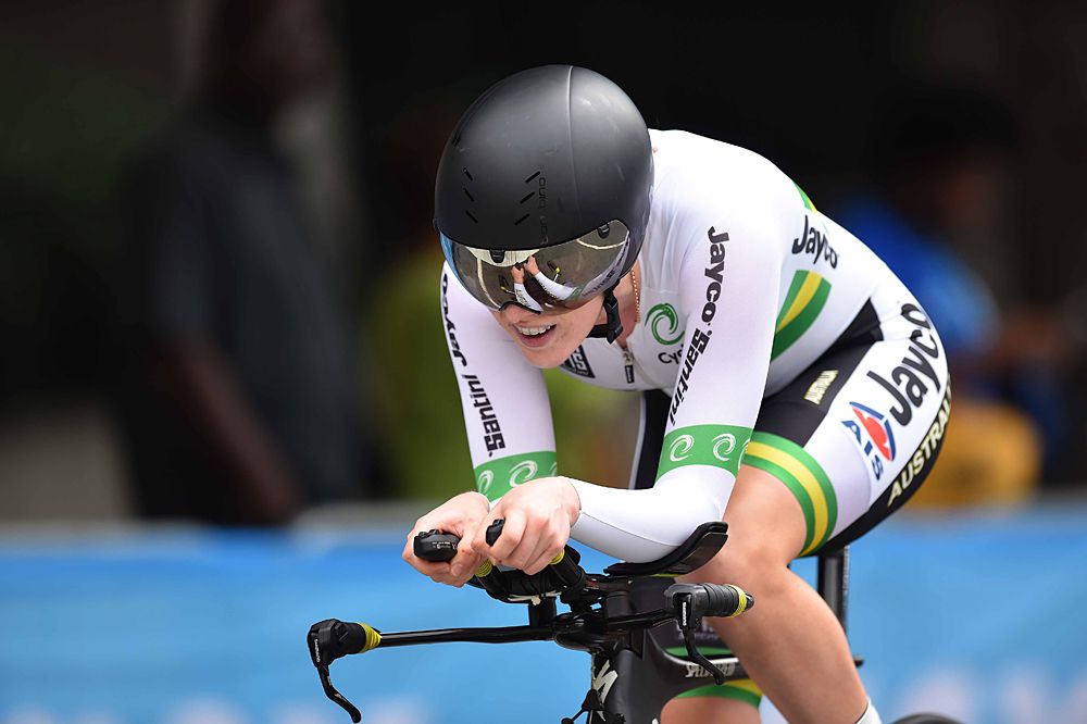 Anna-Leeza Hull (Australia) took the bronze medal