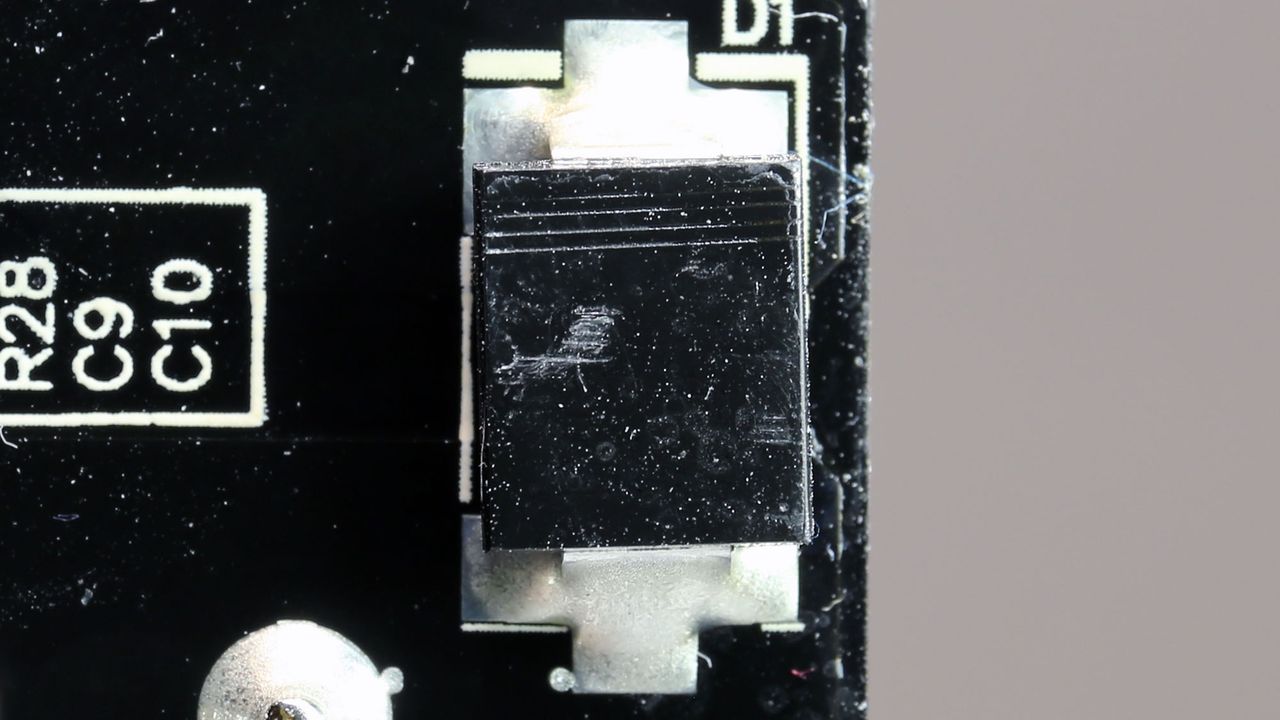 Gigabyte UD850GM